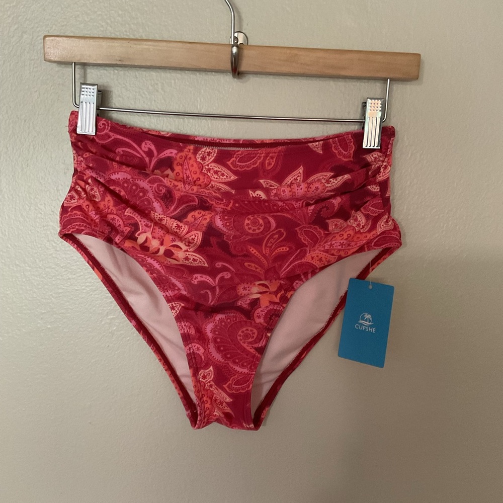 NEW Cupshe Pink‎ and Orange Paisley Bikini Bottom